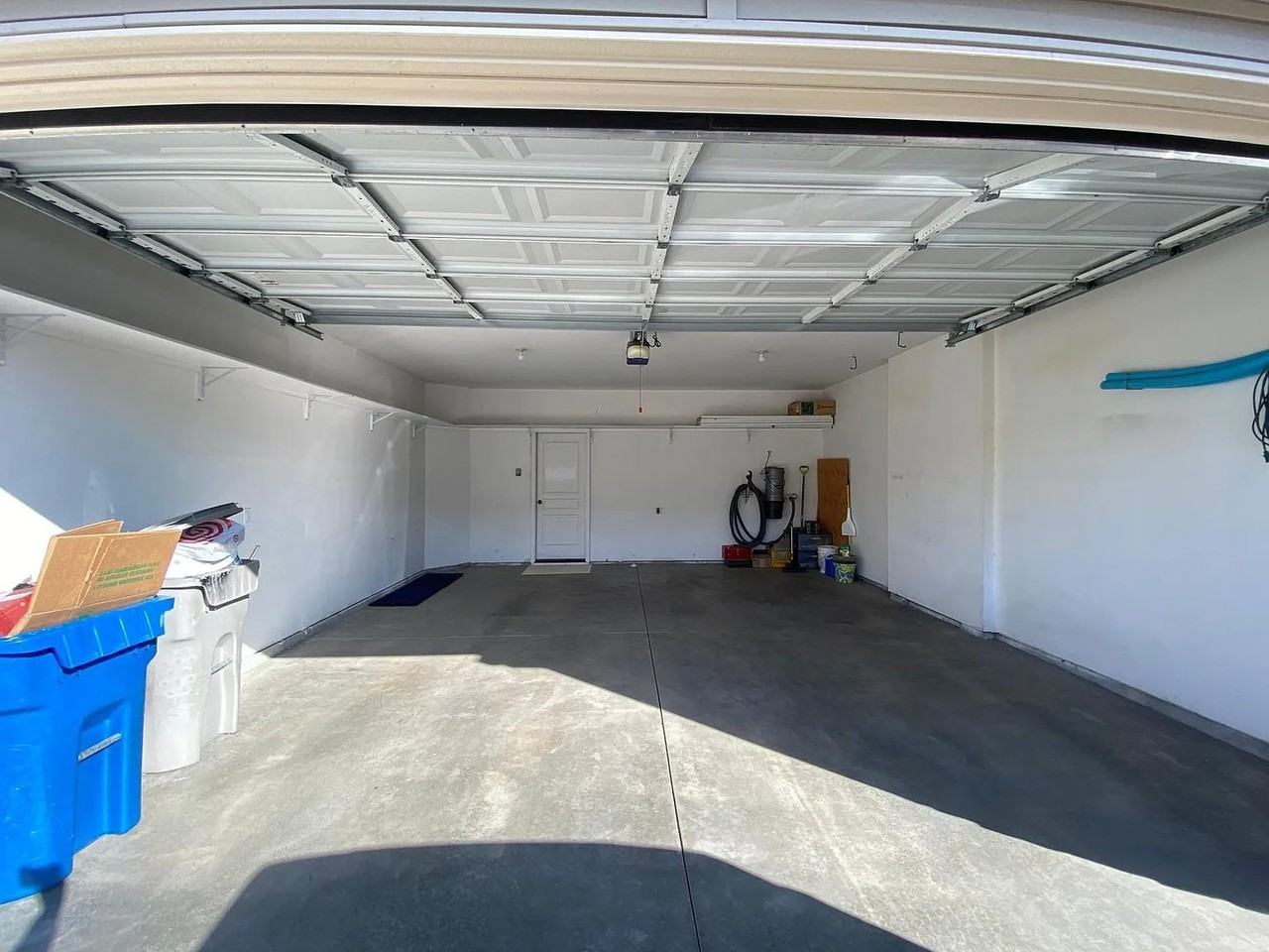 8878 W Evening Star Ln - Photo 6 of 14