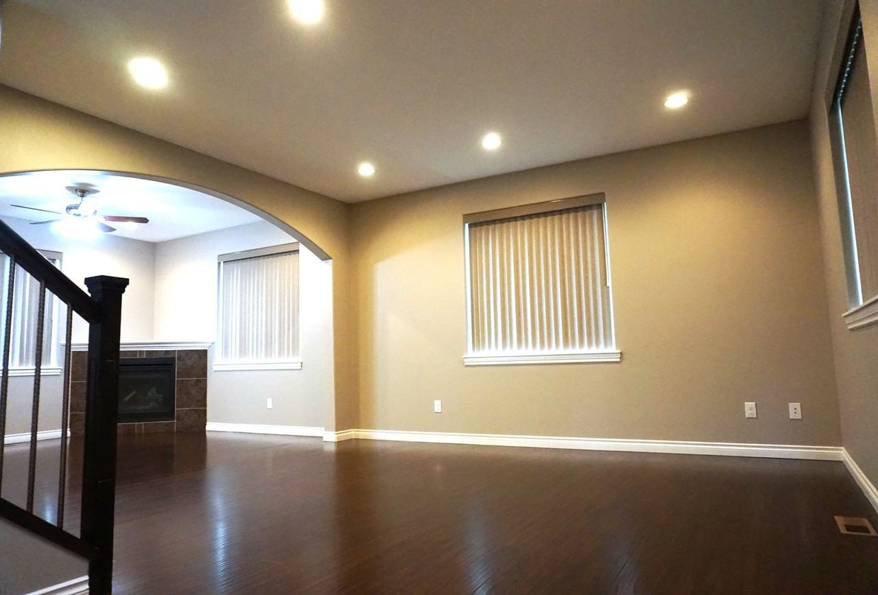 521 Harman Way - Photo 5 of 23