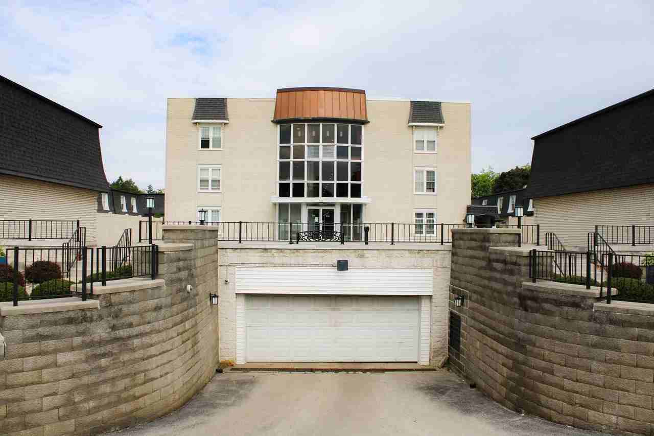 9500 N Green Bay Rd - Photo 5 of 28