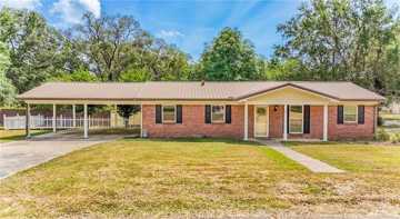 featured image of 14 Lafayette Dr