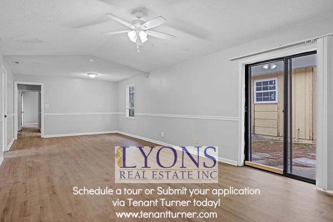 2814 Kirkwood Cir - Photo 2 of 18