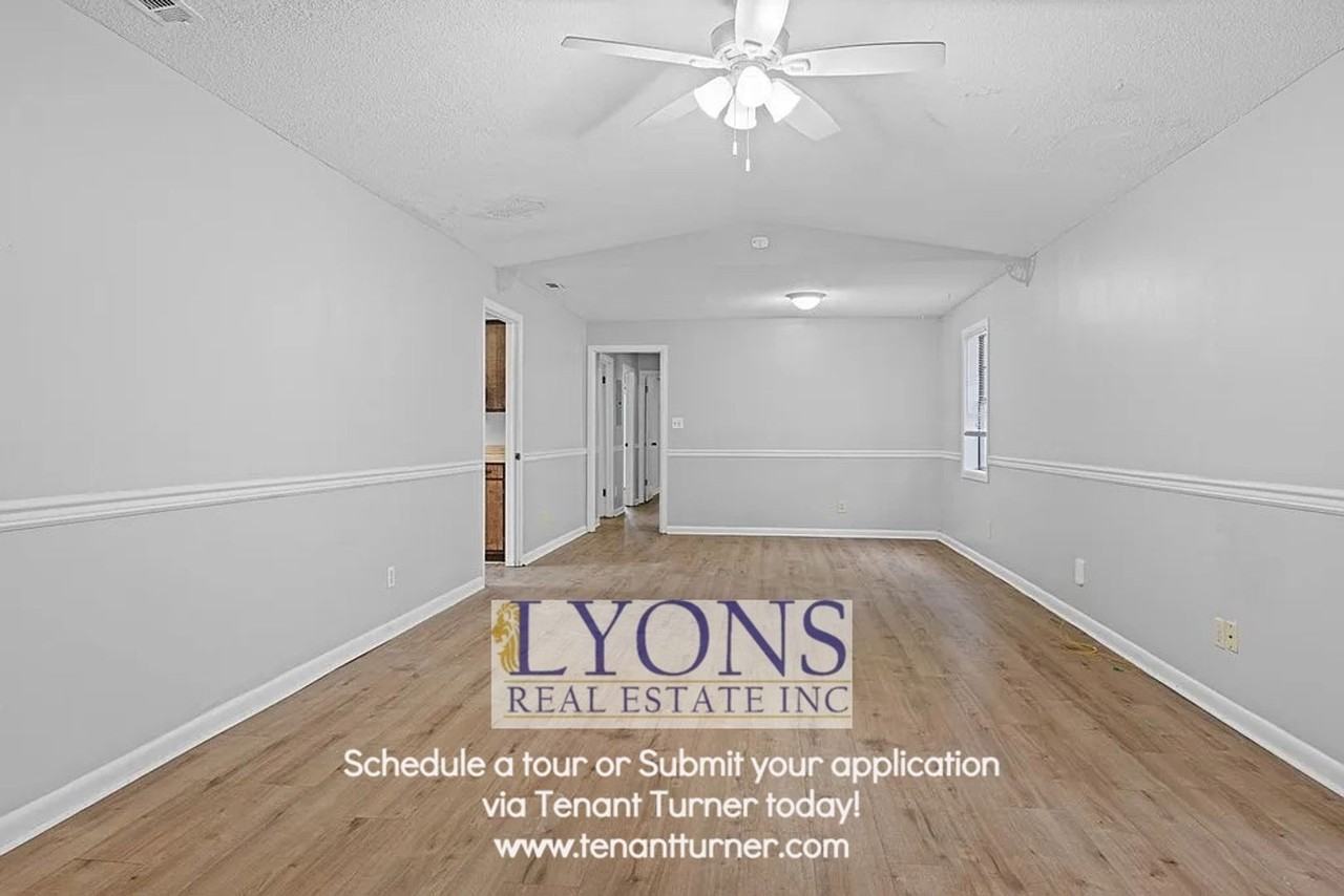 2814 Kirkwood Cir - Photo 3 of 18