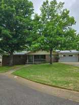 114 Jennison Sq - Photo 1 of 1