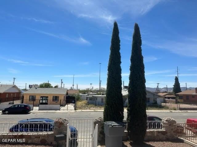 3025 E Missouri Ave - Photo 4 of 23