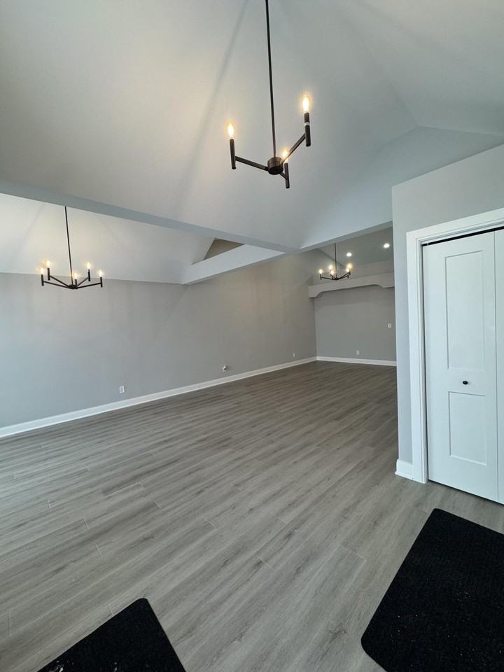 7718 E 108th Avenue - Photo 2 of 15