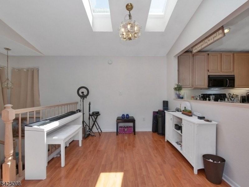 9 Teal Ln - Photo 4 of 17