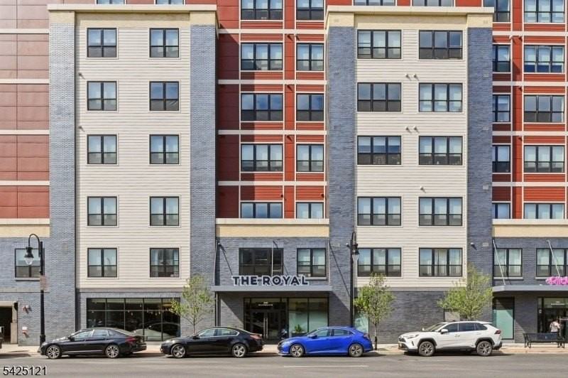 14 Ward St - Photo 2 of 32