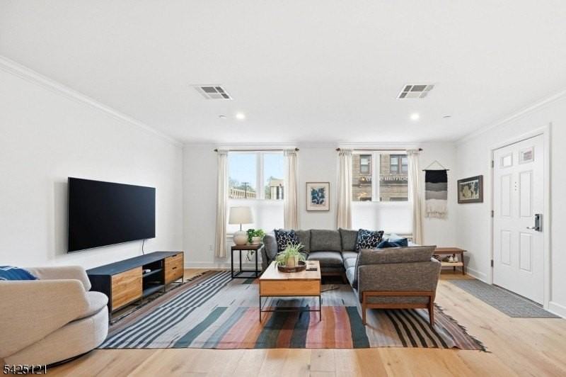 14 Ward St - Photo 6 of 32