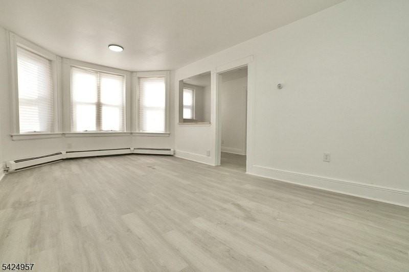 11 Howard Pl Apt 2 #2 - Photo 3 of 20