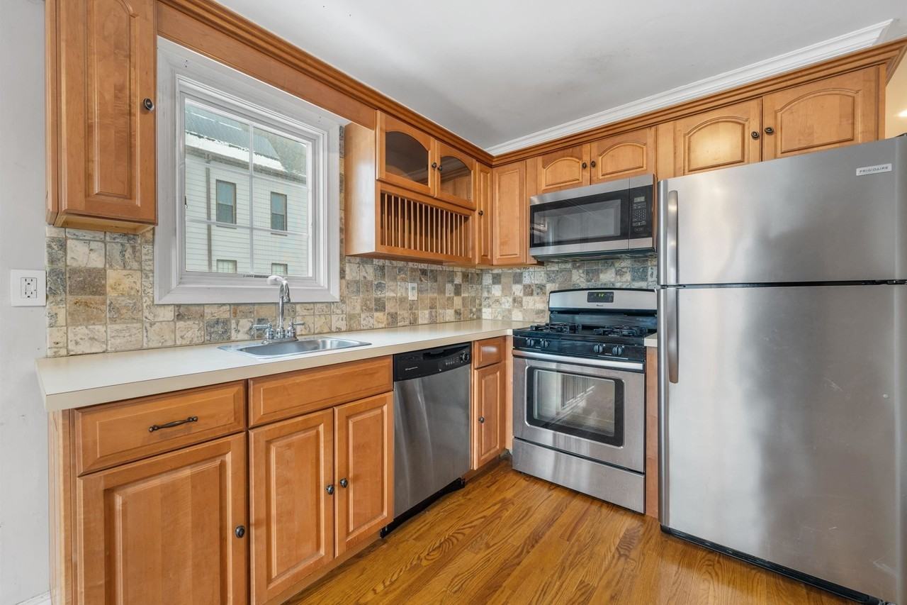 72 Broadway #2 - Photo 2 of 8