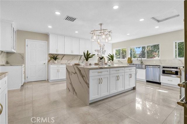 5115 Boda Pl - Photo 3 of 8