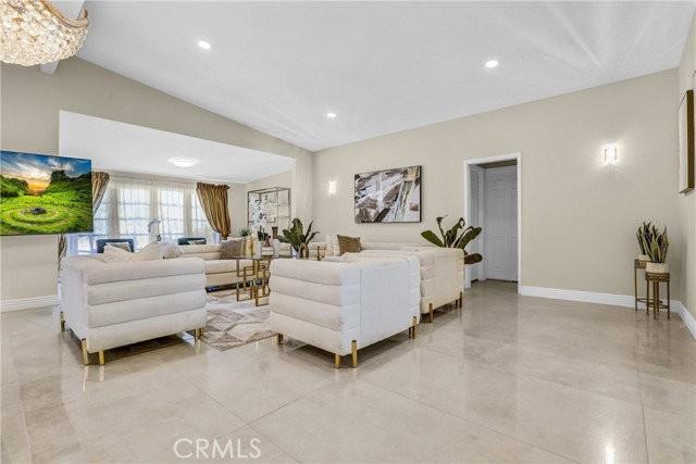 5115 Boda Pl - Photo 7 of 8