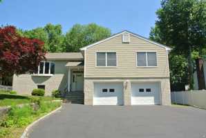 featured image of 302 Westwood Rd