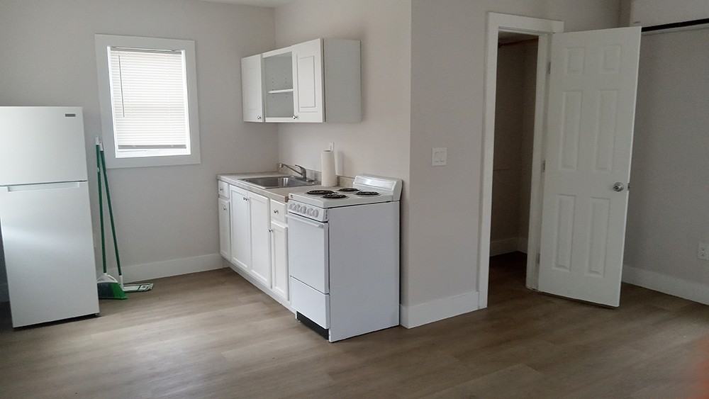 U.S. Rte 1 & Blue Heron Blvd - Photo 5 of 9