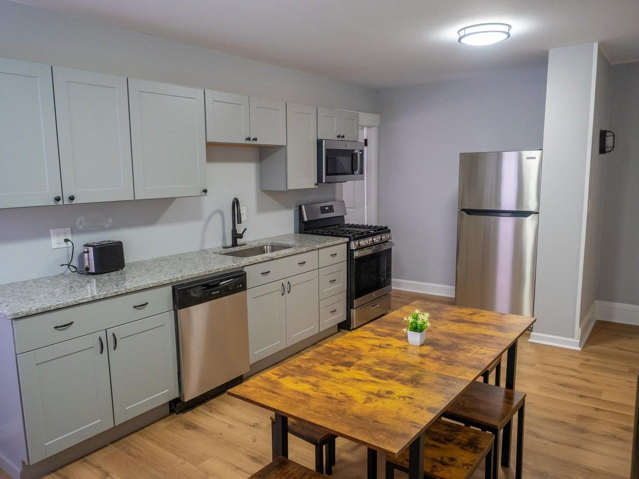 Dixwell Ave - Photo 3 of 21