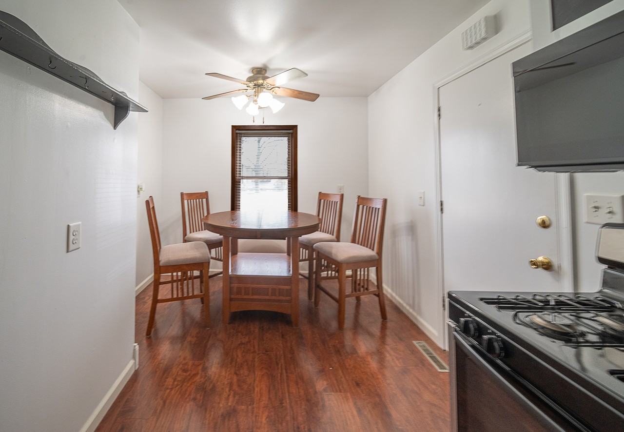 9030 359th Avenue - Photo 6 of 12