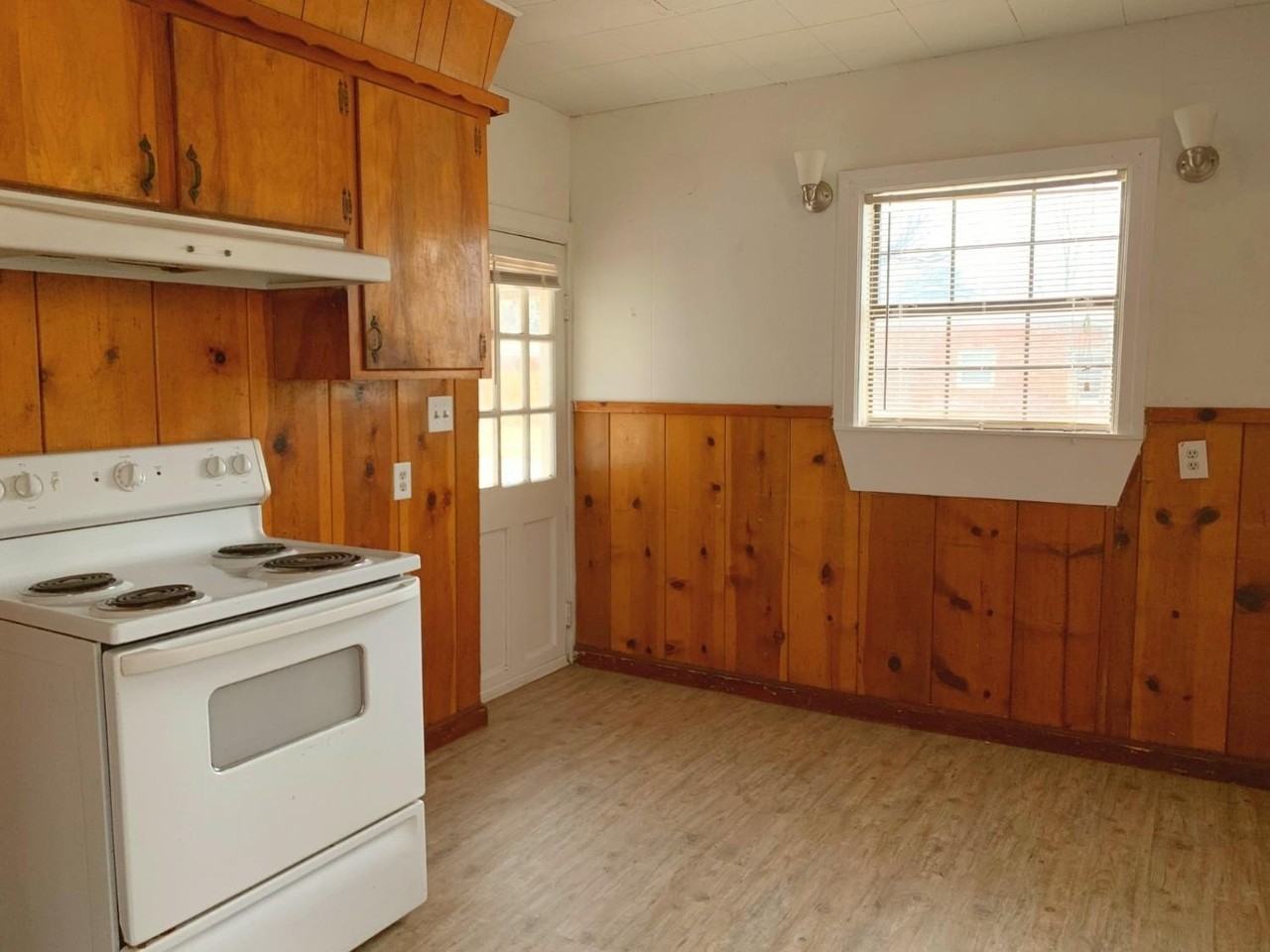 2123 30th St - Photo 5 of 14