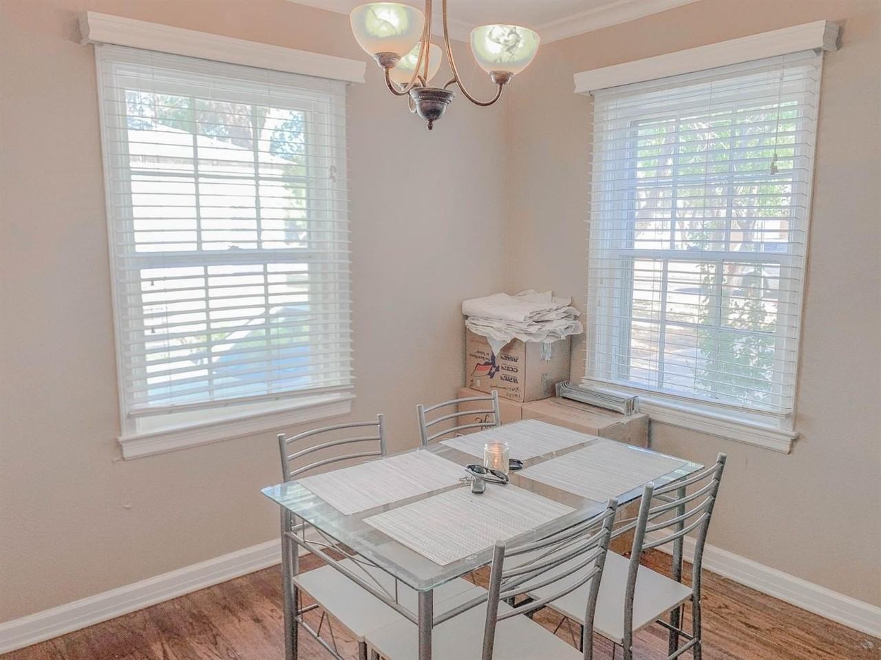 2401 26th St - Photo 4 of 13