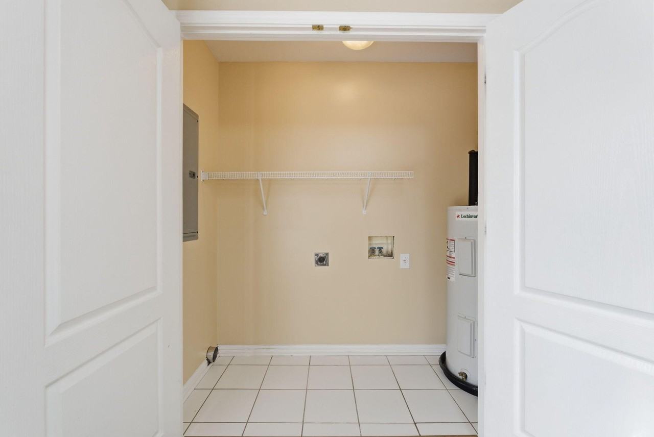 405 Mary Rose Ln - Photo 7 of 14