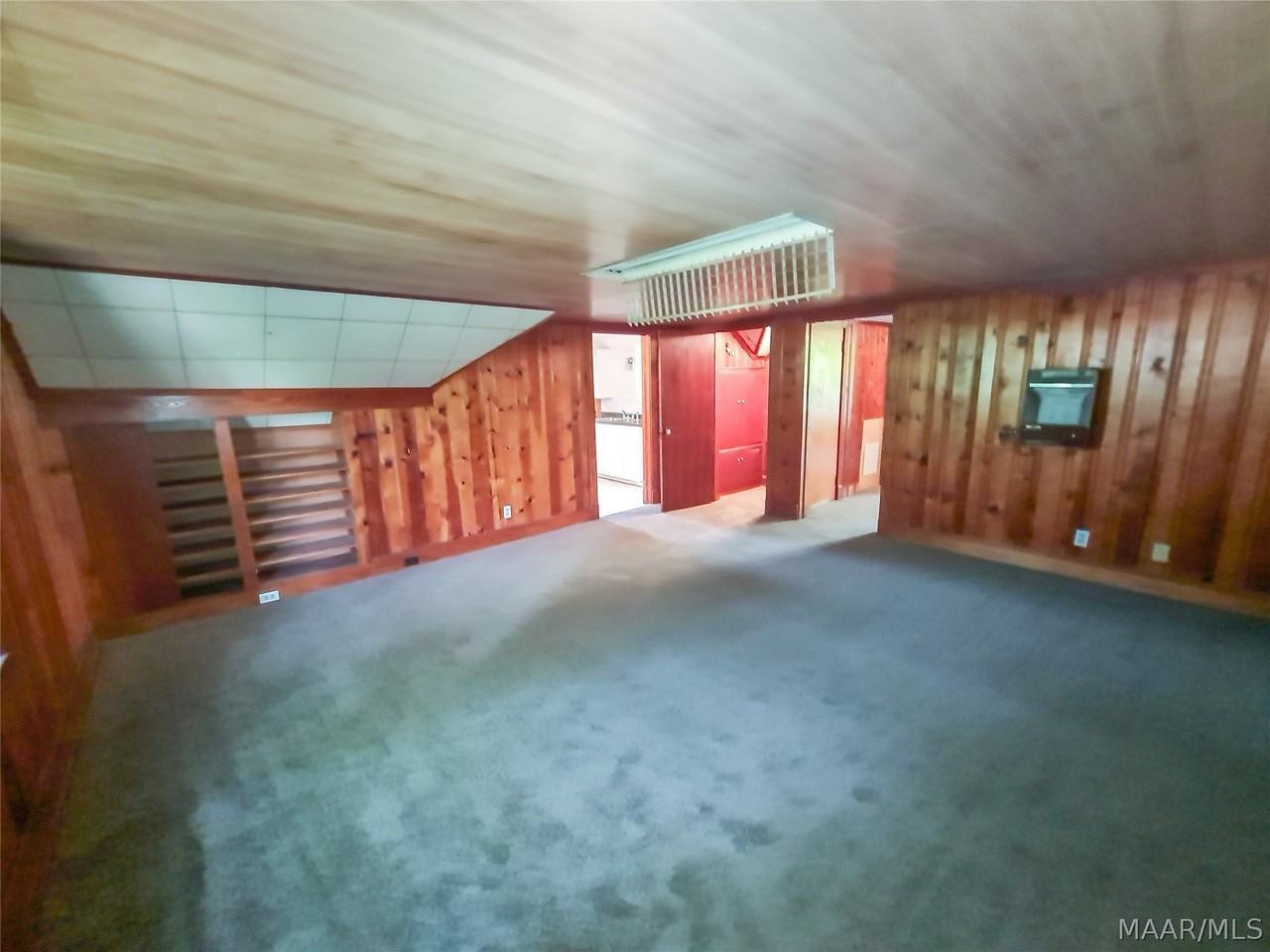 2305 Yancey Ave #B - Photo 3 of 19