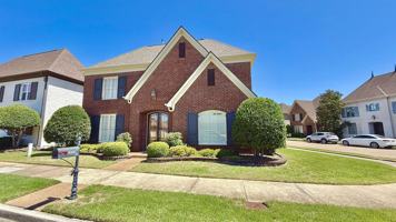 featured image of 9008 Arden Meadows Dr