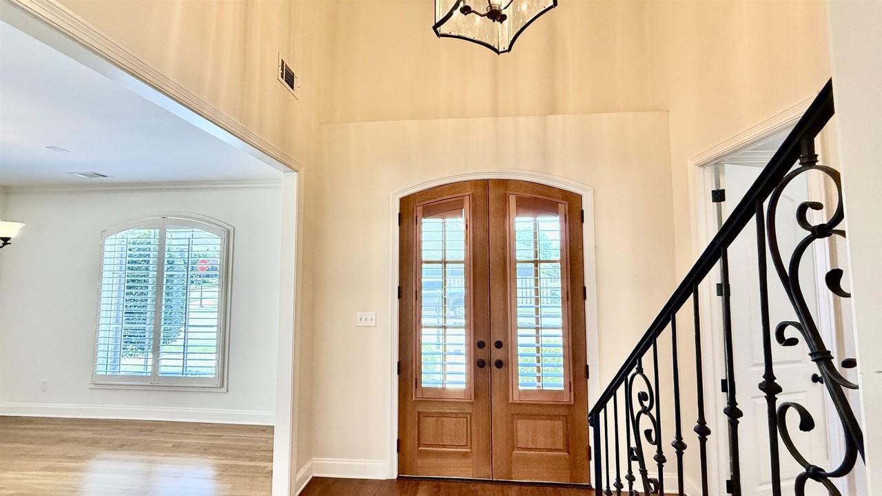 9008 Arden Meadows Dr - Photo 5 of 29