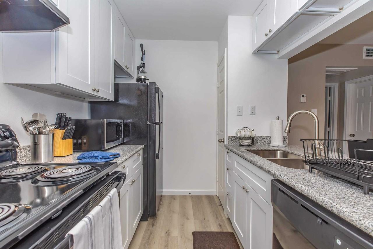 Timberside Dr - Photo 4 of 16