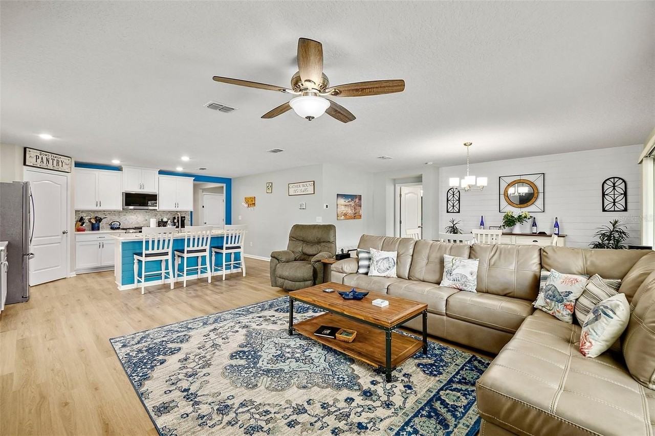 608 Grand Reserve Dr - Photo 6 of 50