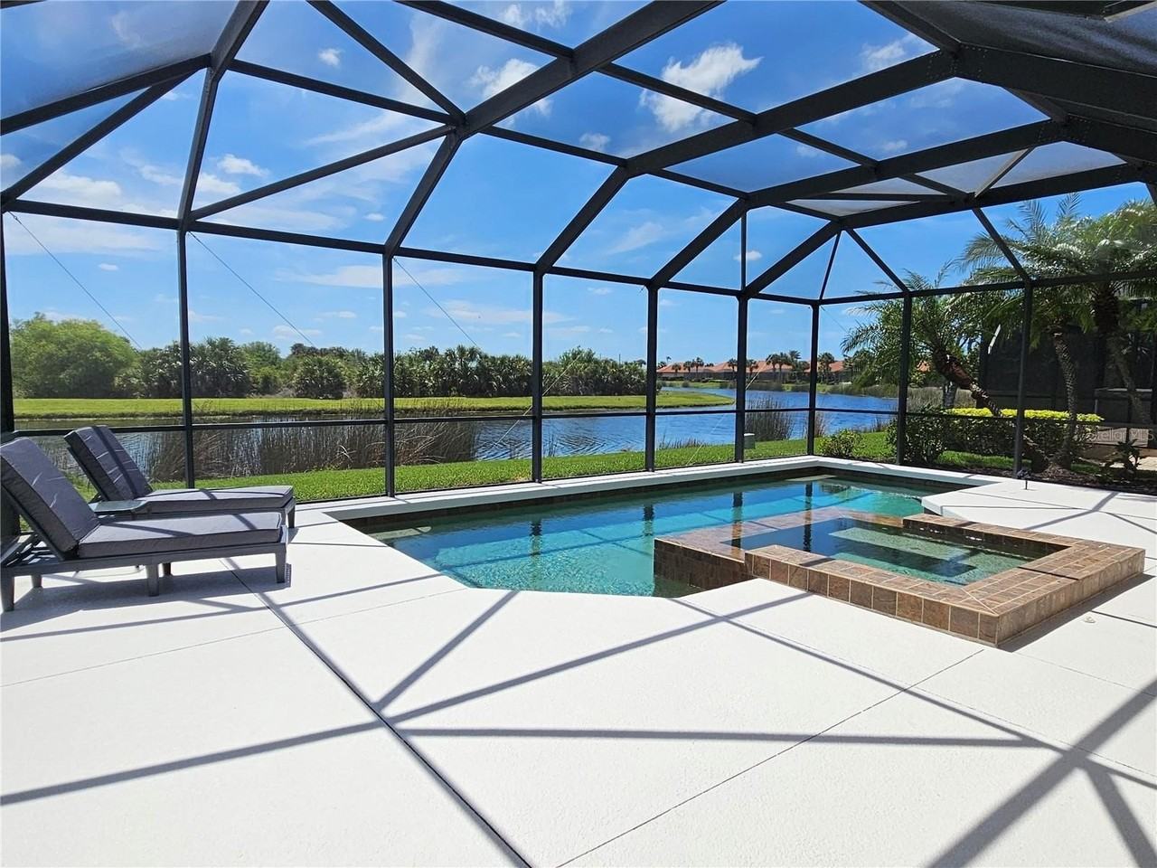 133 Treviso Ct - Photo 2 of 37