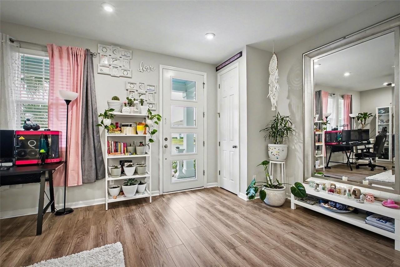 3515 Headland Way - Photo 3 of 30