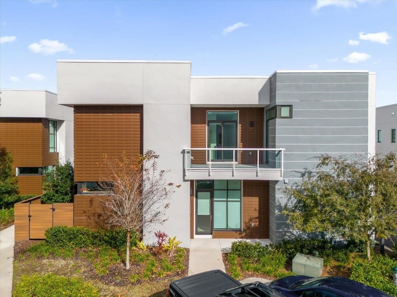 1776 Mondrian Cir - Photo 2 of 44