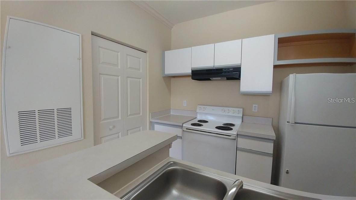 2652 Robert Trent Jones Dr #534 - Photo 3 of 10