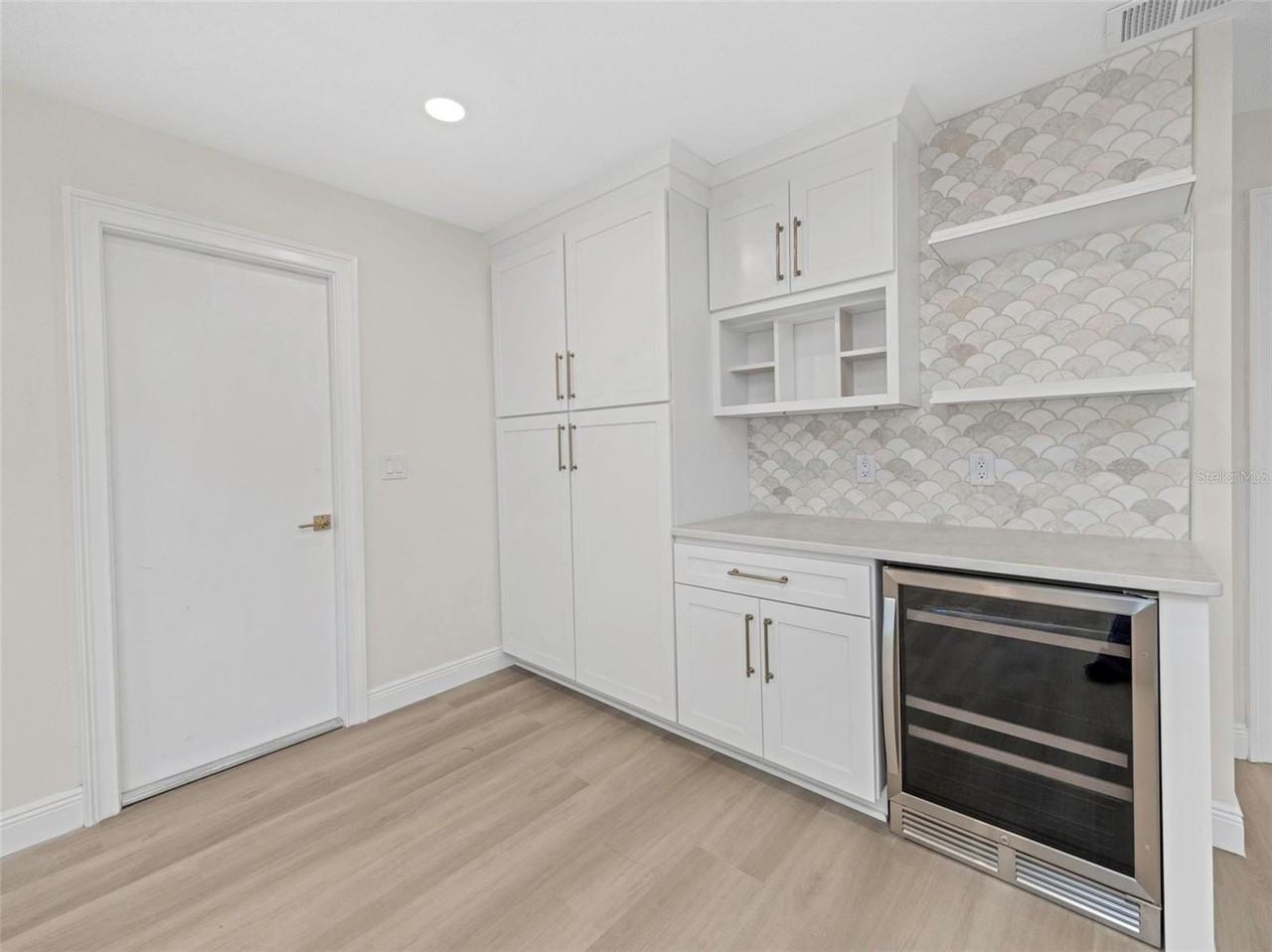 1949 Dolphin Blvd S - Photo 6 of 50