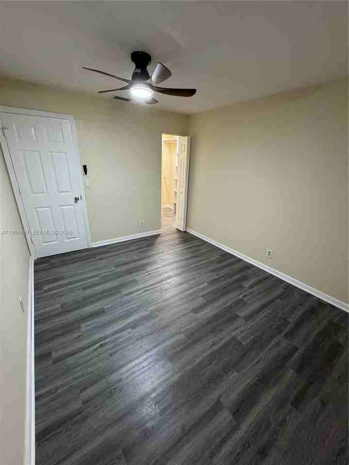 129 San Remo Boulevard #129 - Photo 5 of 23