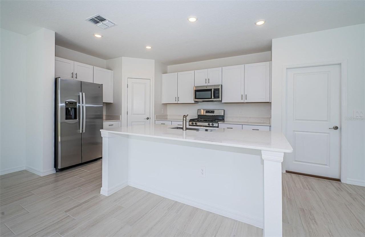 22310 Blazing Star Run - Photo 5 of 40