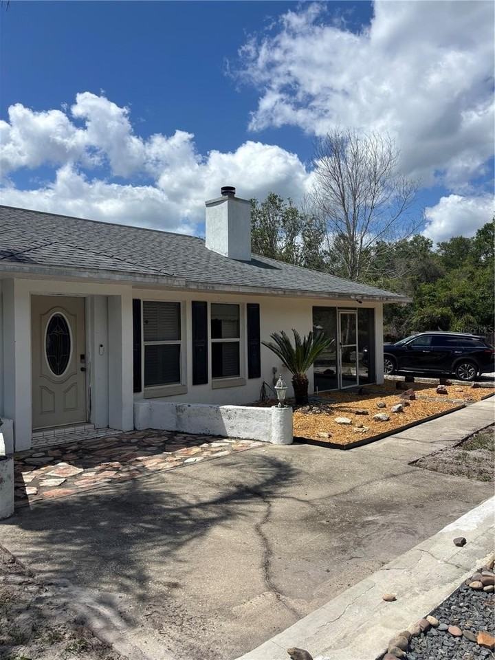 510 S Cedar Ave - Photo 2 of 37