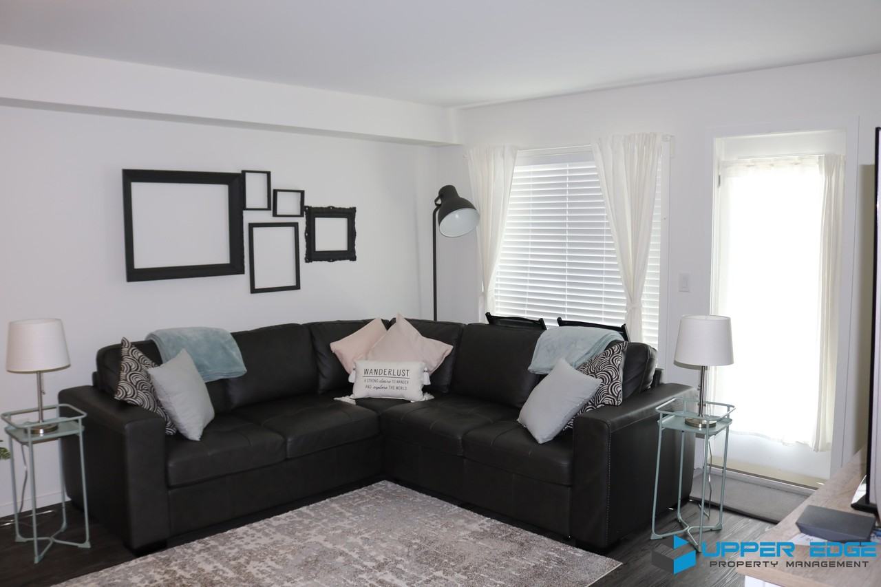 670 Hugo Street South - Photo 2 of 20