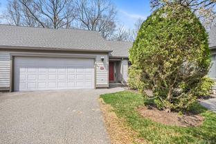 750 Heritage Hls #B - Photo 1 of 1