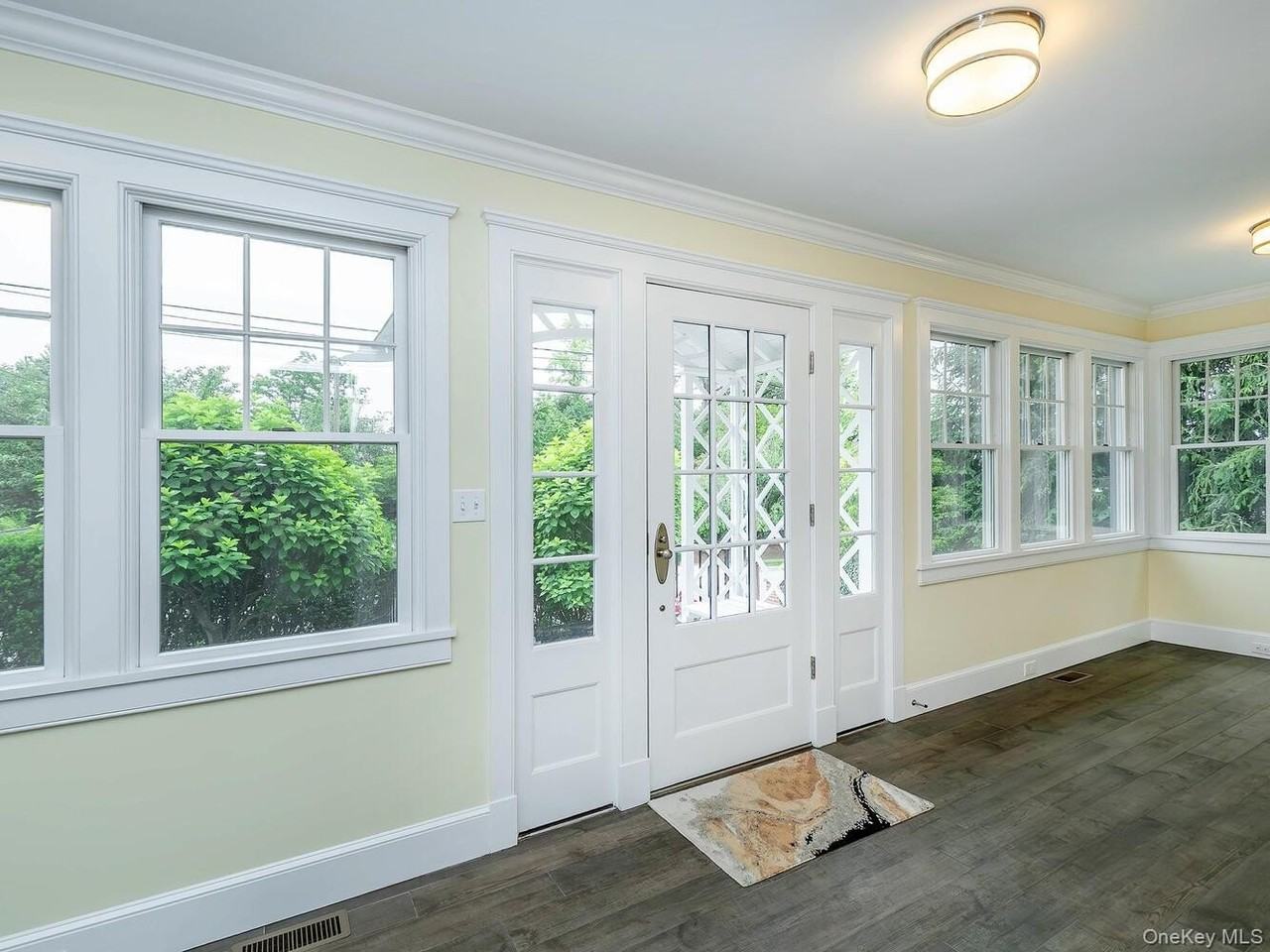 29 Birch St - Photo 6 of 49