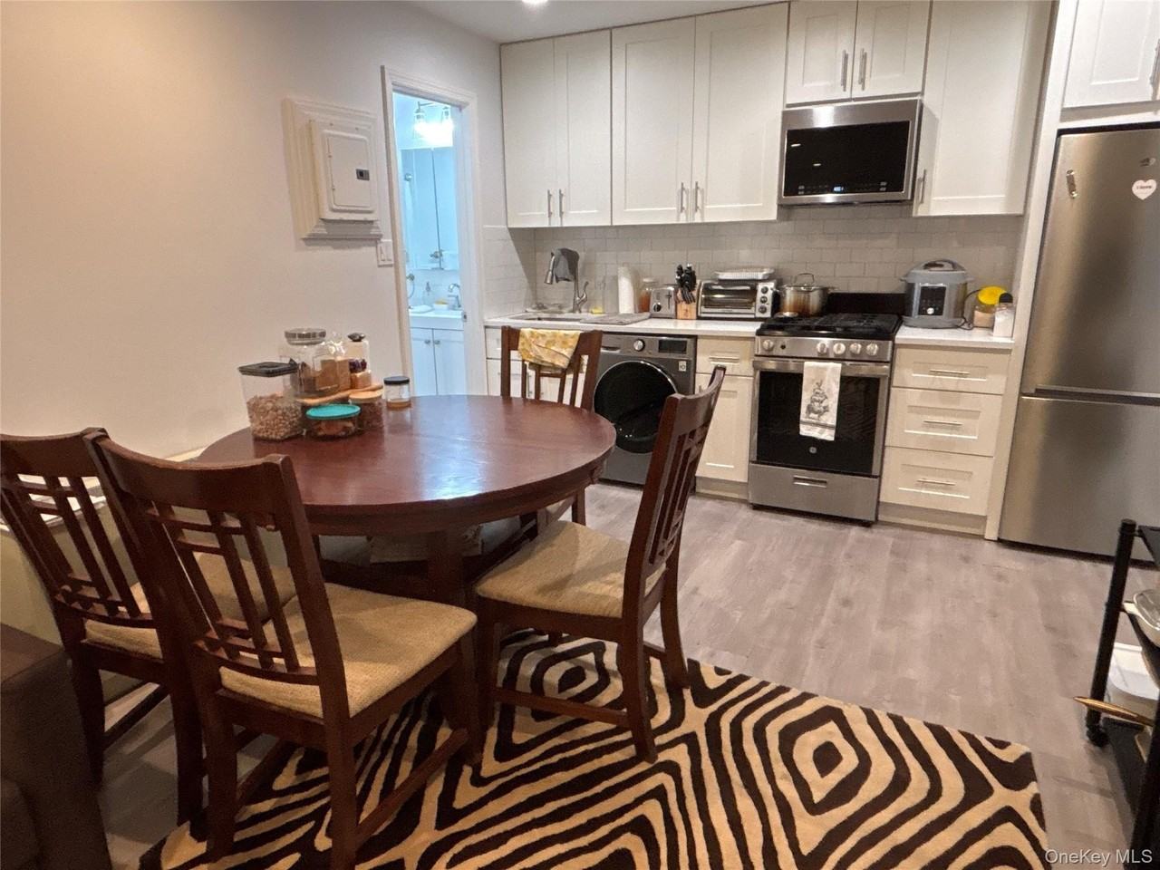 30 Barstow Rd #LL4 - Photo 3 of 12