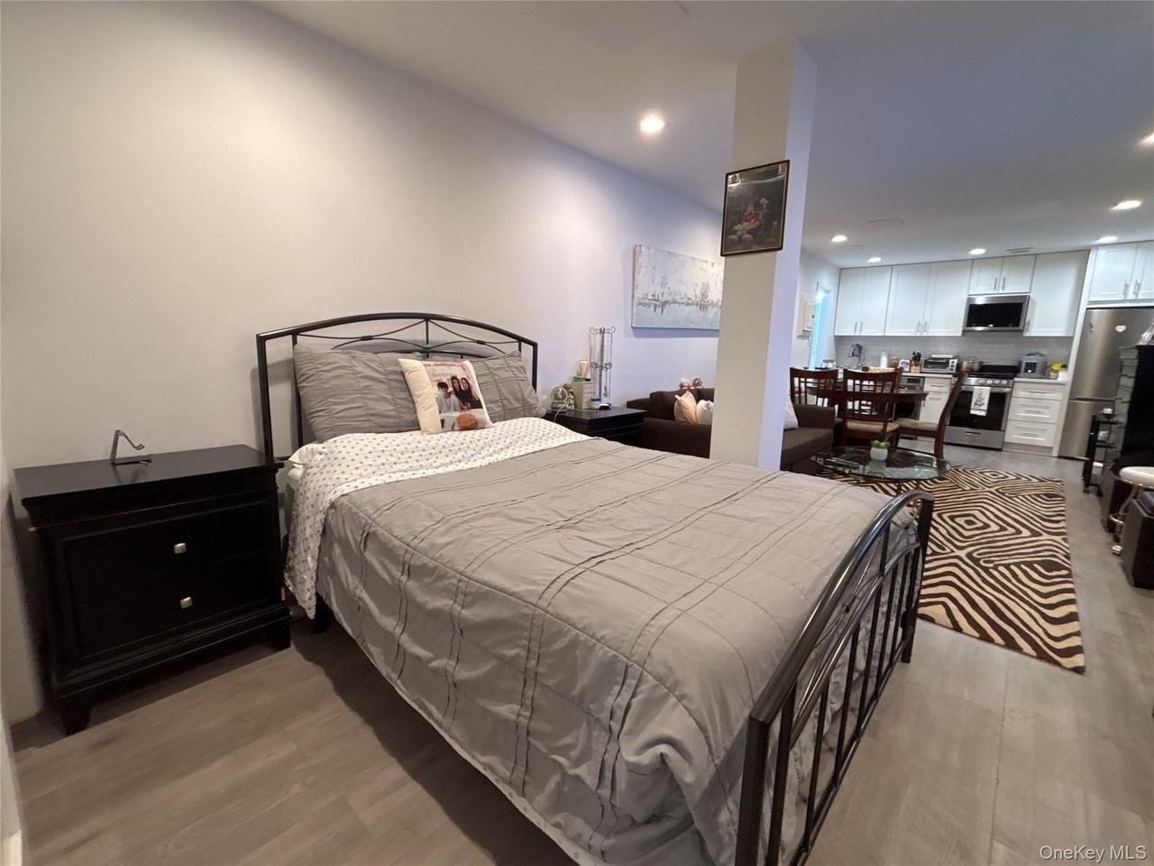 30 Barstow Rd #LL4 - Photo 5 of 12