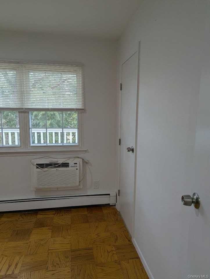 1 Hemlock Dr #C152 - Photo 5 of 9