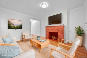 featured image of 20 Overhill Pl #2