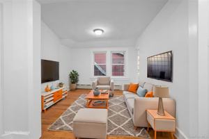 featured image of 20 Overhill Pl #3