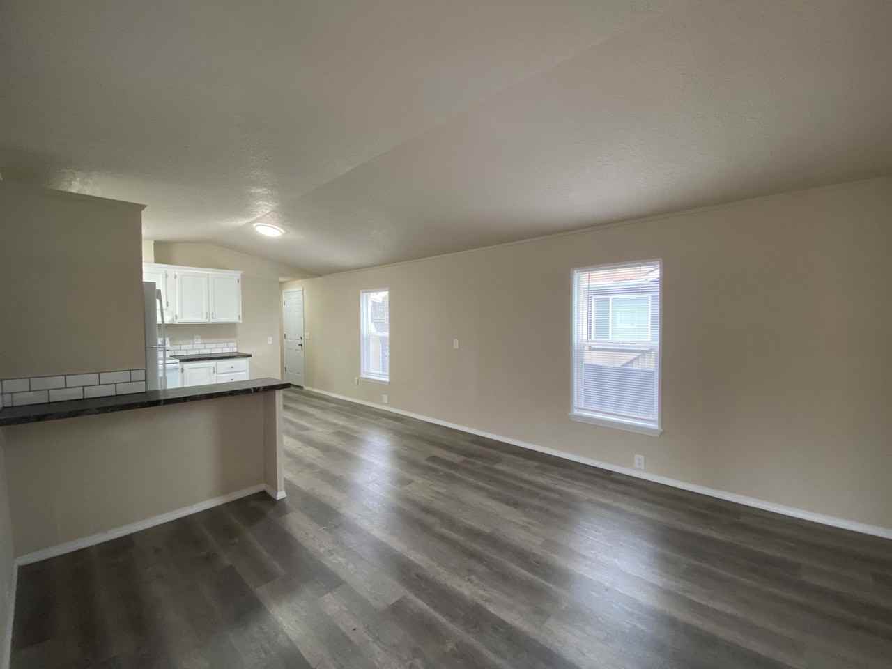 2099 W Plymouth Cir #C28 - Photo 4 of 25