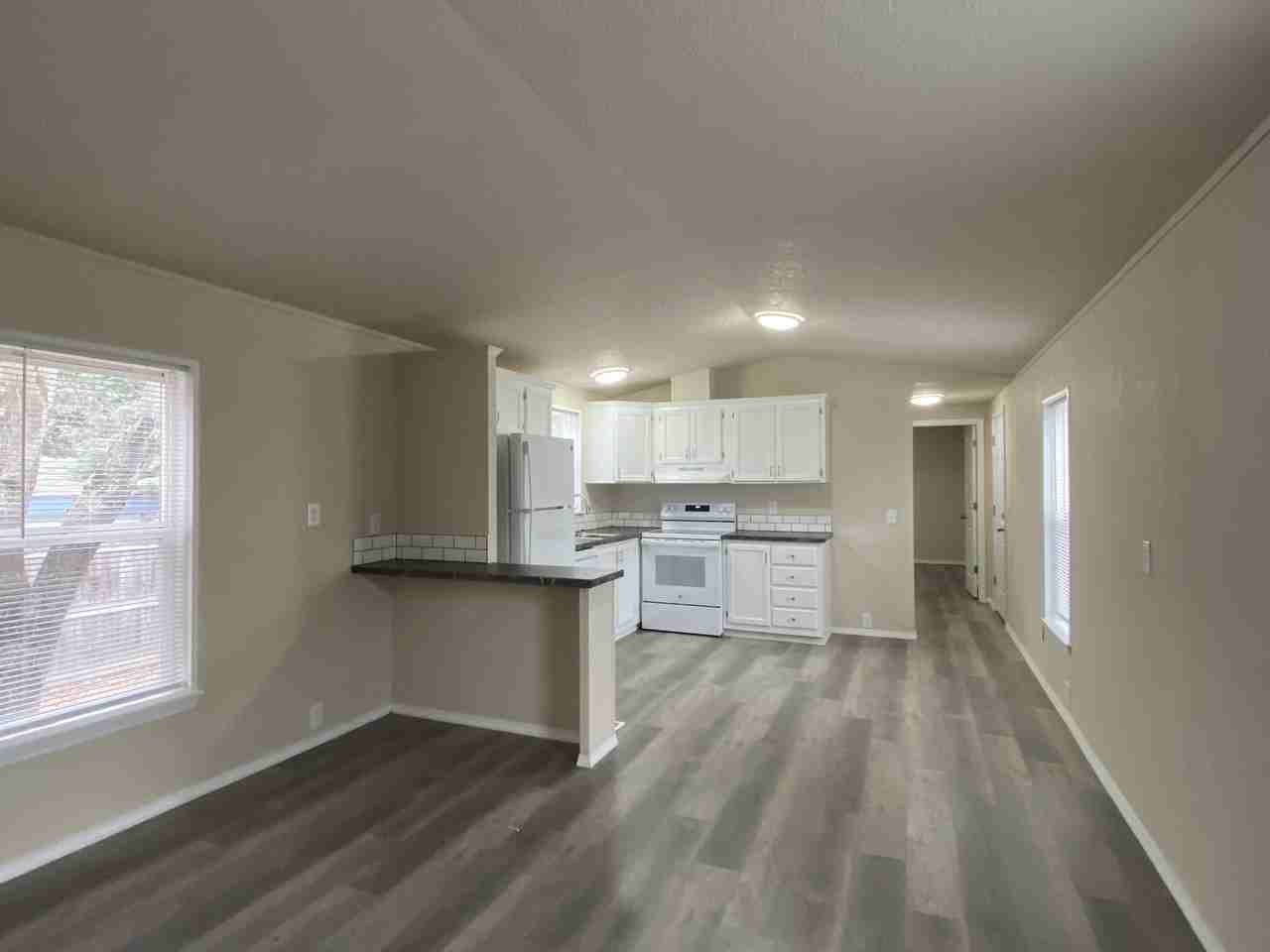 2099 W Plymouth Cir #C28 - Photo 6 of 25