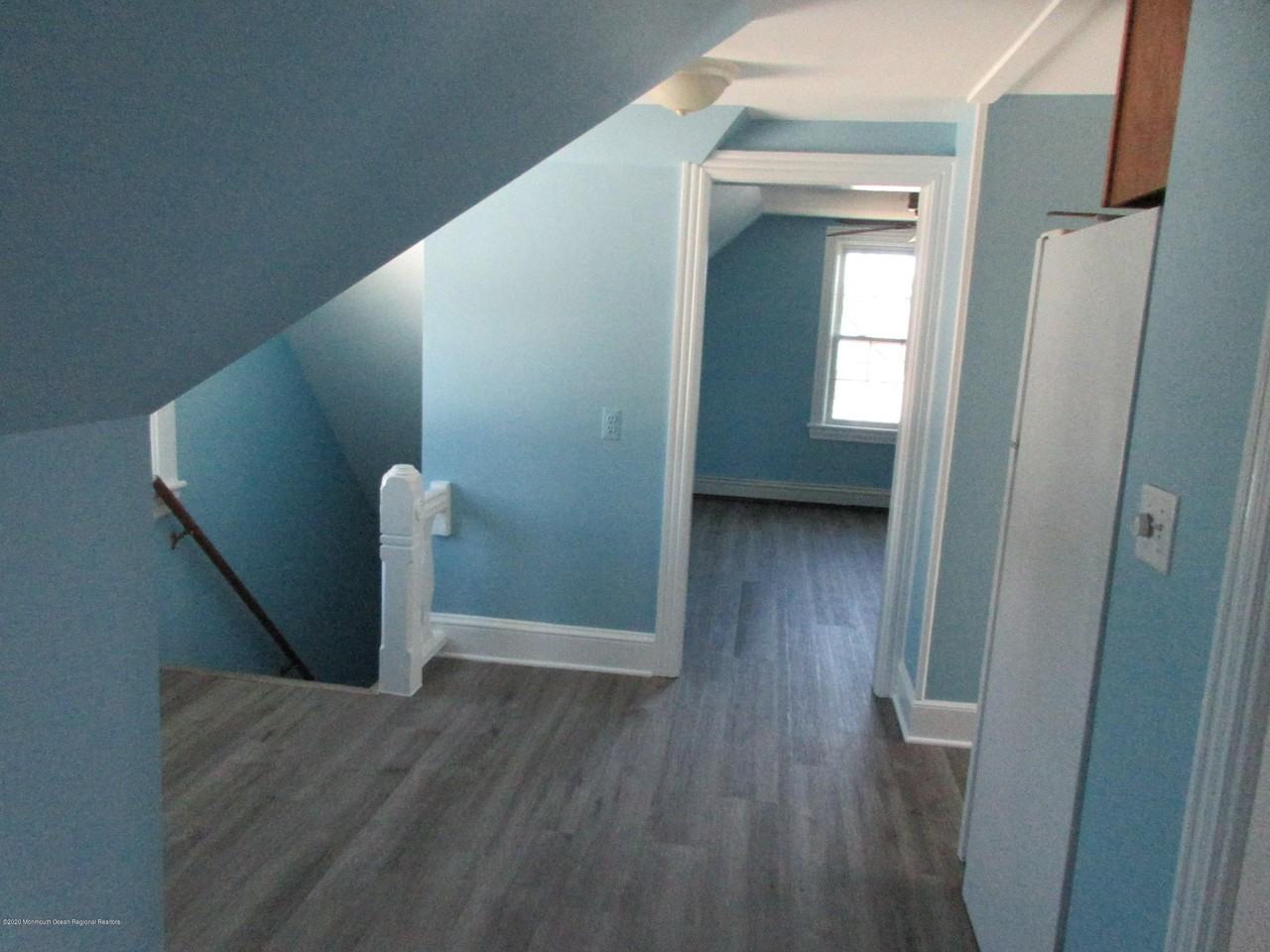 205 11th Ave #3 - Photo 5 of 12