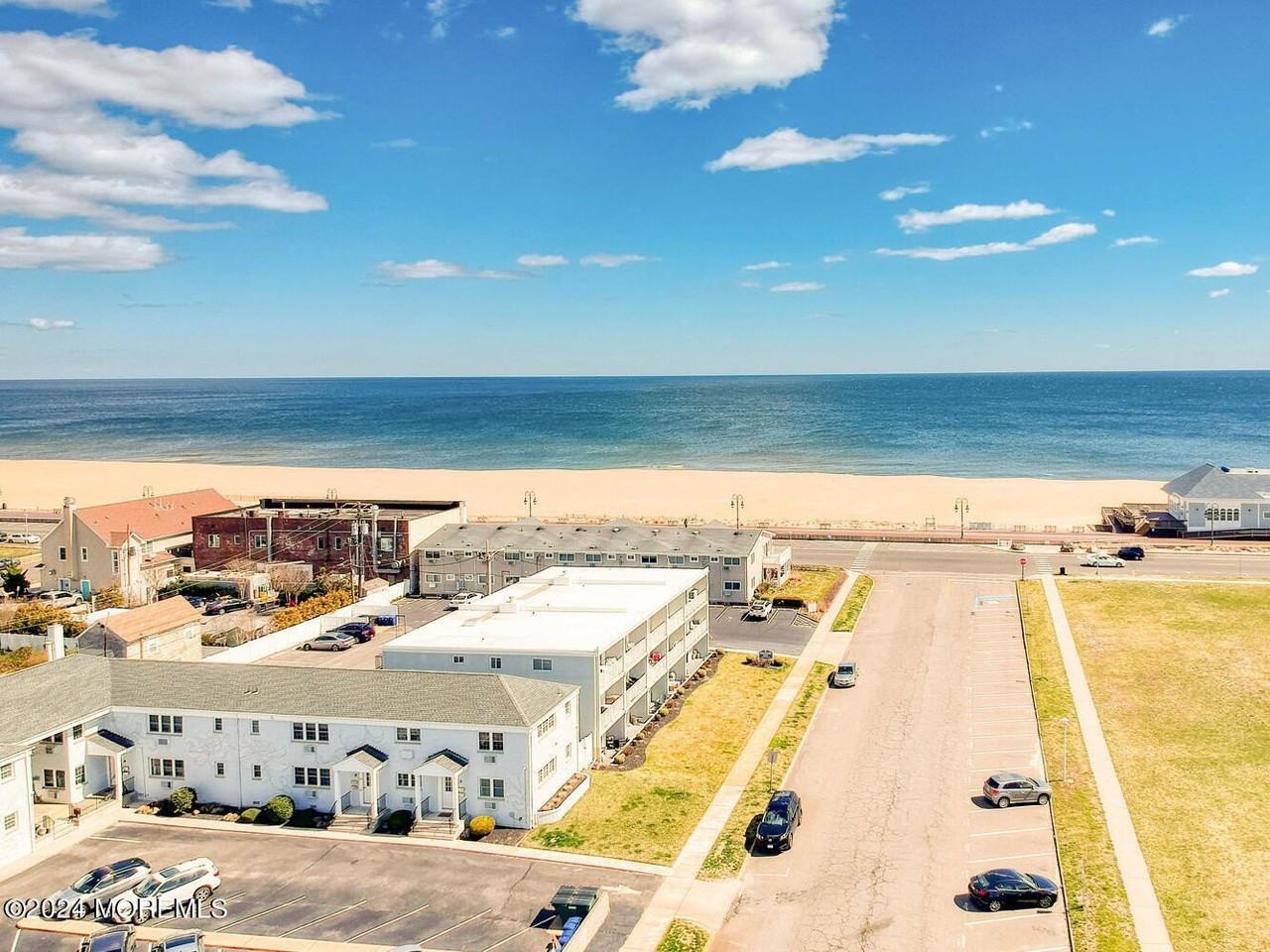 96 5th Ave #4 - Photo 2 of 17