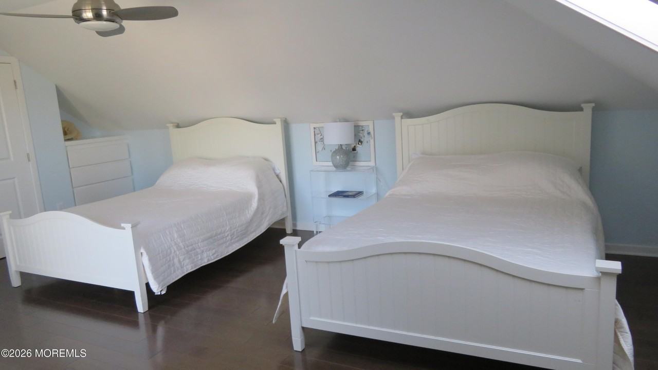 165 Sunset Ln - Photo 6 of 15