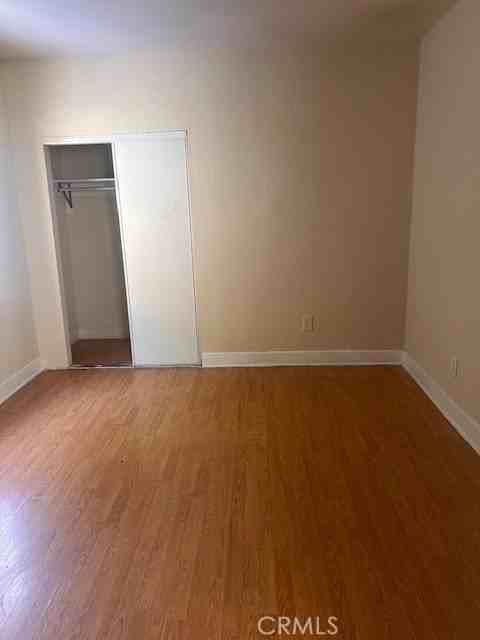 1080 Geraghty Ave - Photo 6 of 7